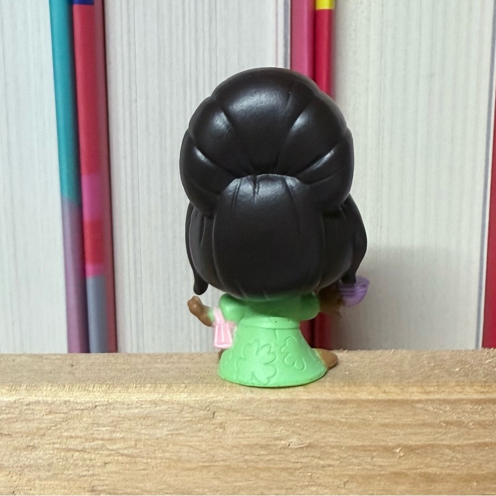 Disney Doorables Let’s Party! Tea Party Fru Fru from Zootopia - Picture 2 of 3